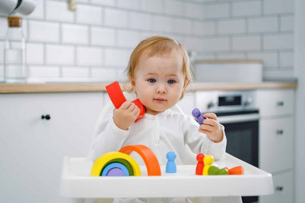 Magnetix Montessori : jeu alliant curiosité, créativité et apprentissage scientifique