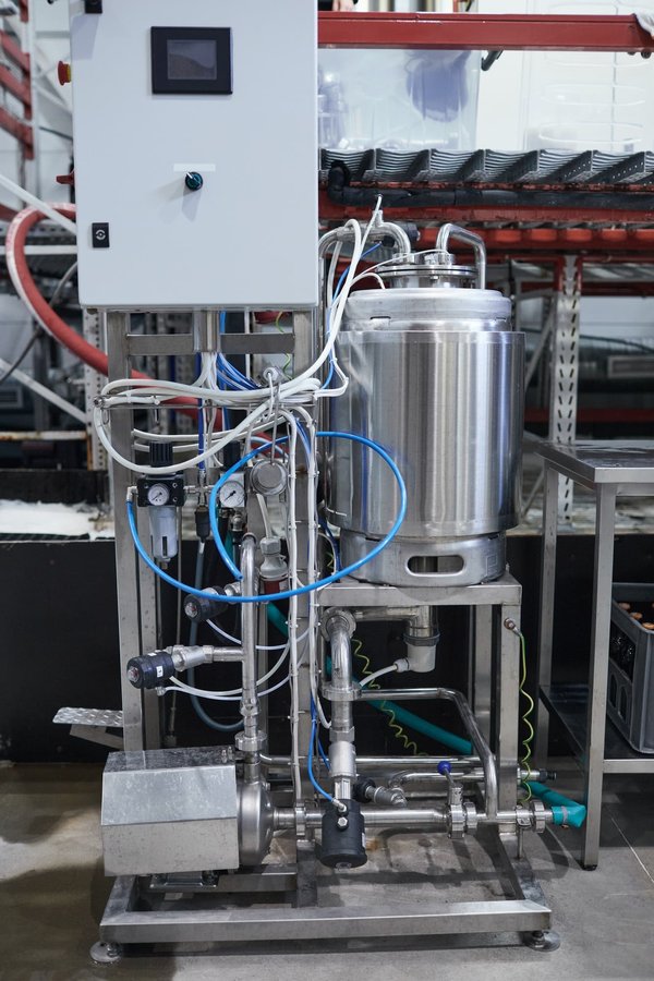 Quelles sont les méthodes de filtrage de l'eau les plus efficaces pour les grandes piscines ?